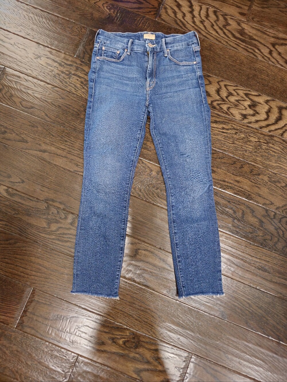 Mother Looker Ankle Fray | Color Girl Crush | Size 25 |
